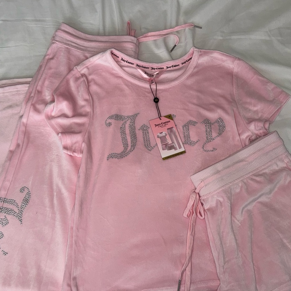 Juicy Couture Set